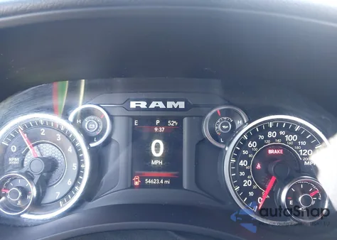 2023 Ram 2500 Big Horn 4X4 6'4 Box из США, поврежденный, VIN 3C6UR5DJ0PG548729